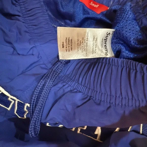 Supreme Arc Water Shorts ‘Royal’ - Picture 5 of 6